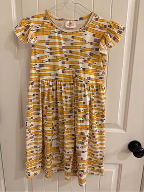 Ruffle Girls Yellow Pencil Print Dress fits like 6/7 EUC Back to School